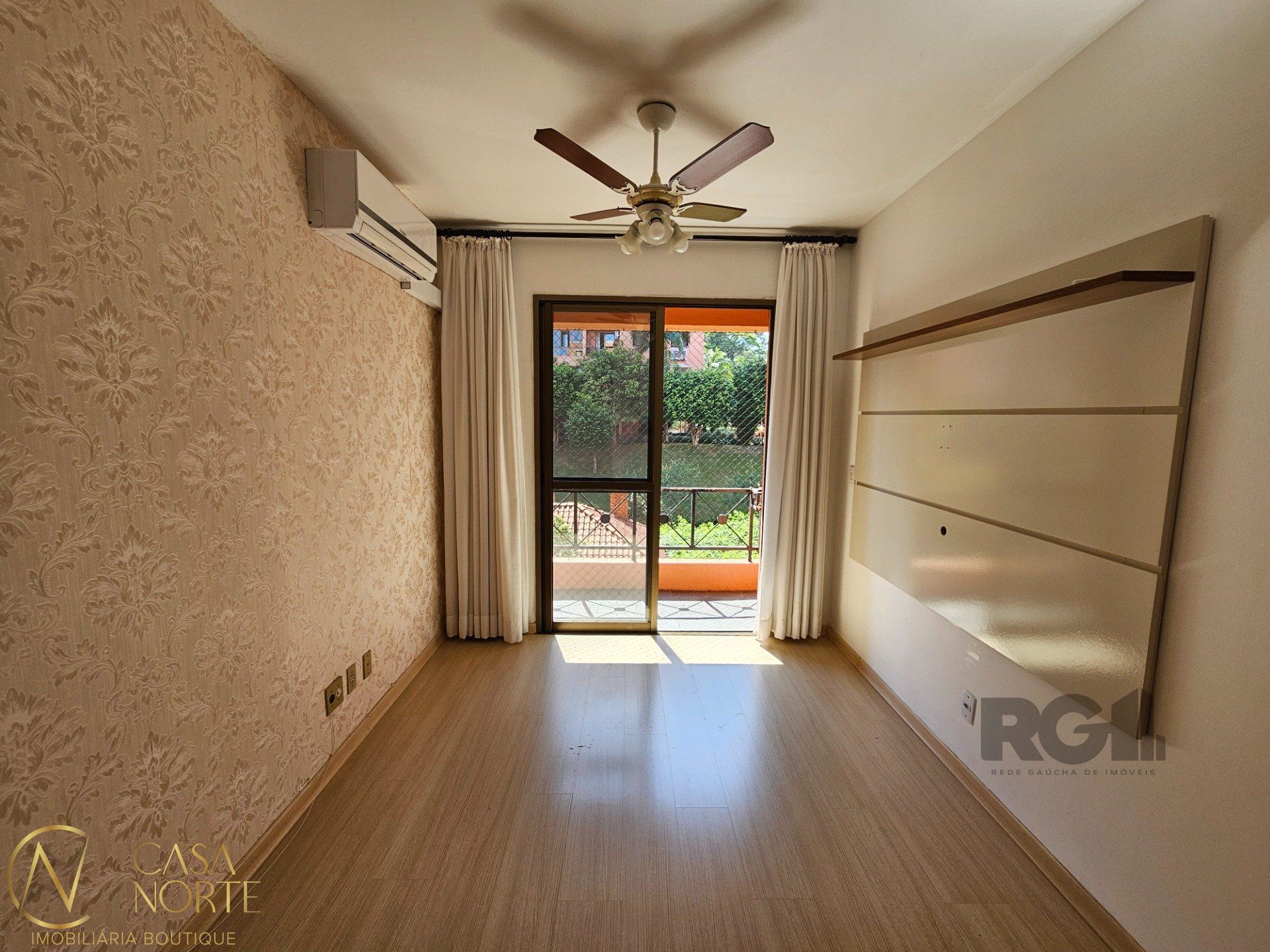 Apartamento à venda com 3 quartos, 67m², 1 vaga, Avenida Protásio Alves no bairro Petrópolis em Porto Alegre