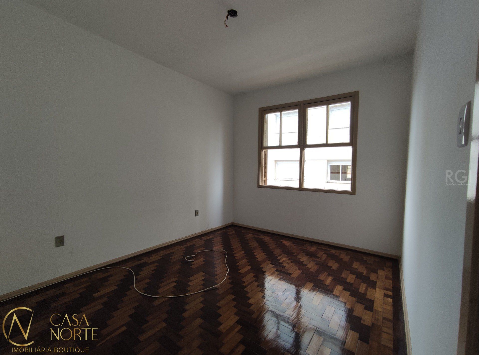 Apartamento à venda com 2 quartos, 52m², Avenida Getúlio Vargas no bairro Menino Deus em Porto Alegre