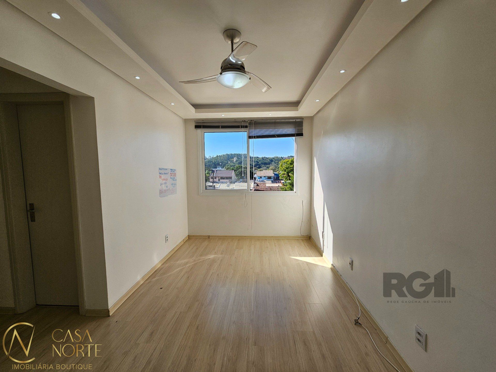 Apartamento à venda com 1 quarto, 40m², 1 vaga, Rua Rivadávia Correia no bairro Partenon em Porto Alegre