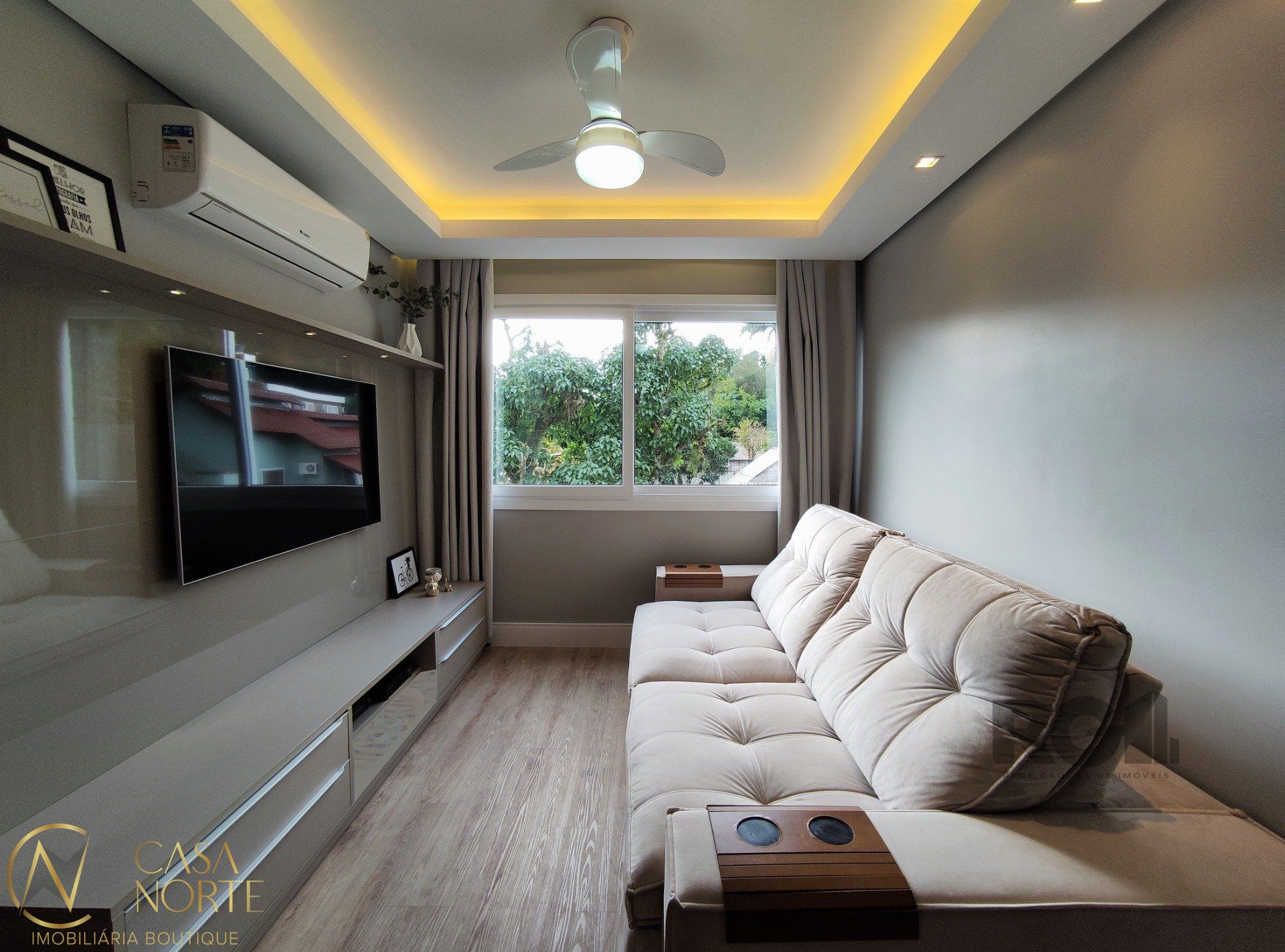 Apartamento à venda com 2 quartos, 62m², 1 suíte, 1 vaga, Rua Coronel Aparício Borges no bairro Glória em Porto Alegre