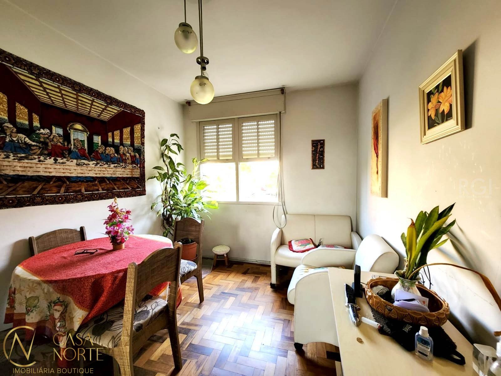 Apartamento à venda com 2 quartos, 49m², Rua Engenheiro Fernando Mendes Ribeiro no bairro Santo Antônio em Porto Alegre