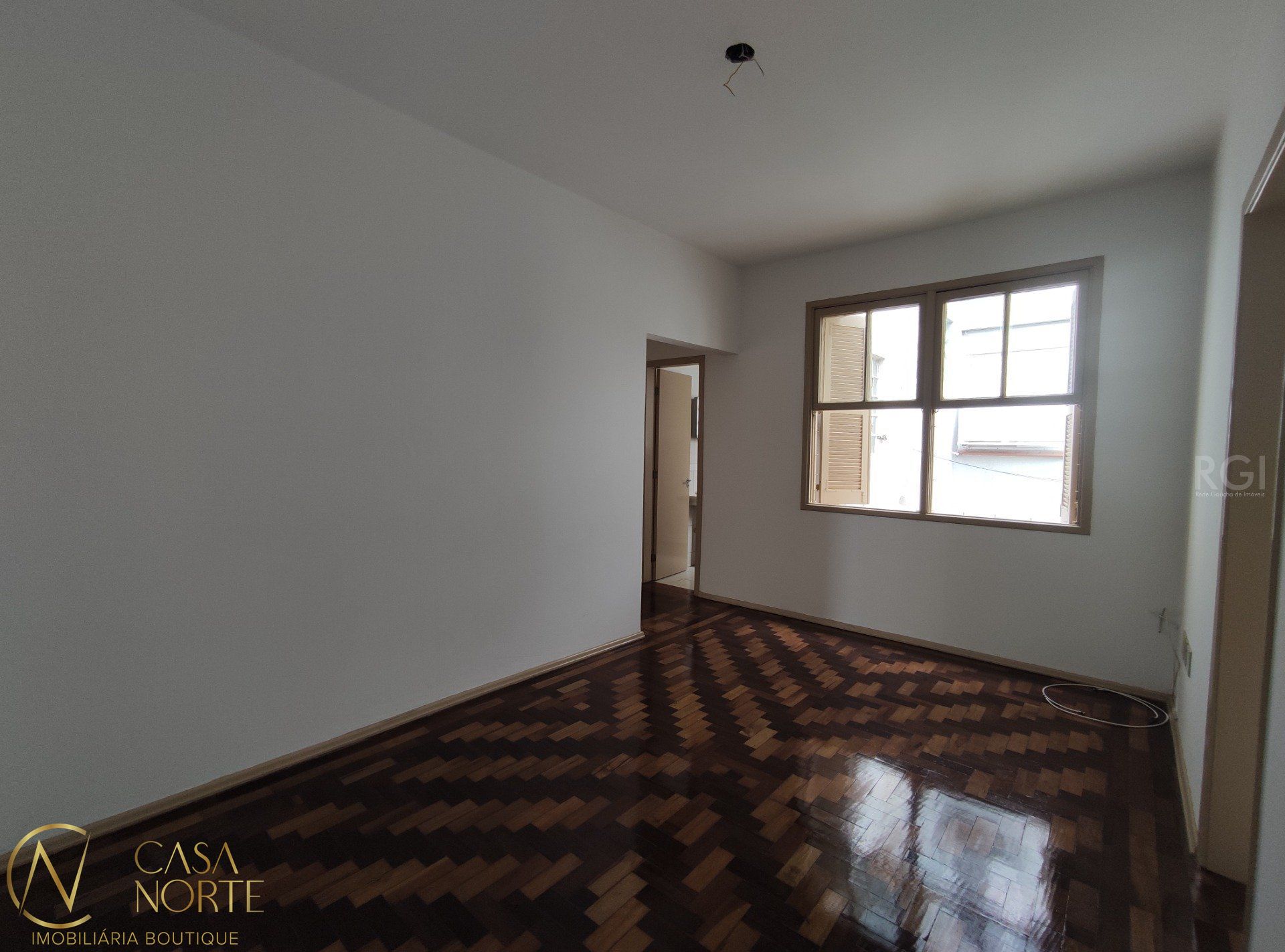 Apartamento à venda com 2 quartos, 52m², Avenida Getúlio Vargas no bairro Menino Deus em Porto Alegre