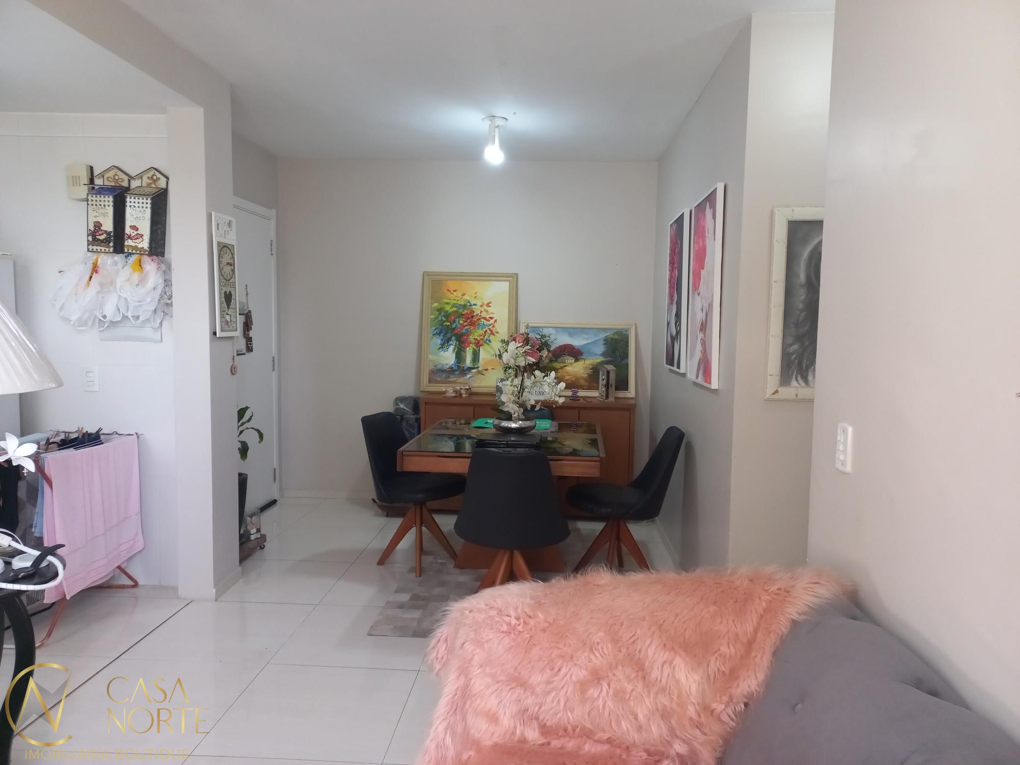 Apartamento à venda com 2 quartos, 45m², 1 vaga, Avenida da Cavalhada no bairro Cavalhada em Porto Alegre
