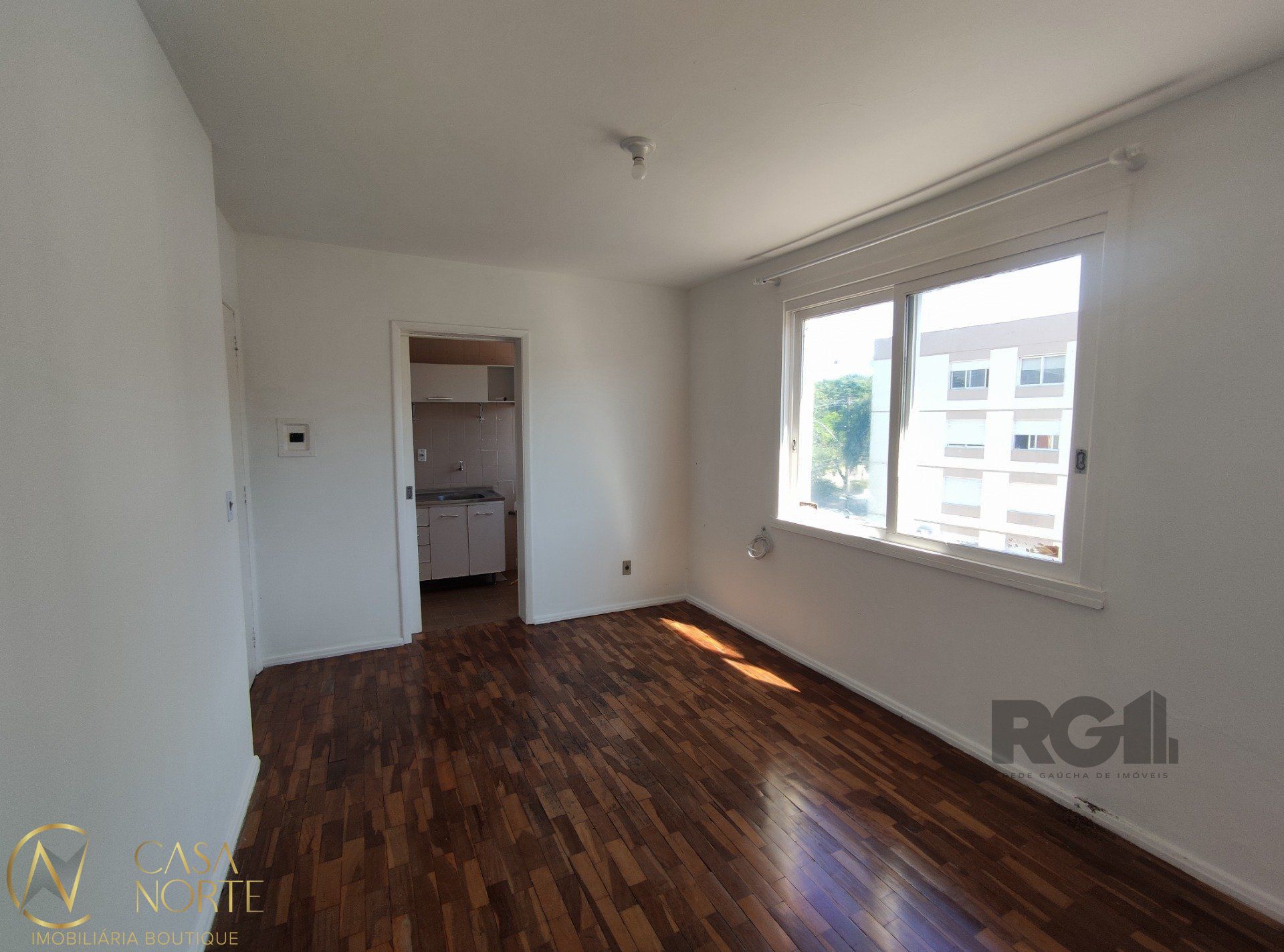 Apartamento à venda com 1 quarto, 37m², Rua Professor Cristiano Fischer no bairro Jardim do Salso em Porto Alegre
