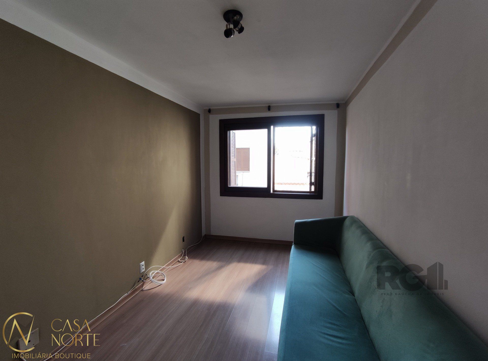 Apartamento à venda com 1 quarto, 44m², Rua Luiz de Camoes no bairro Santo Antônio em Porto Alegre
