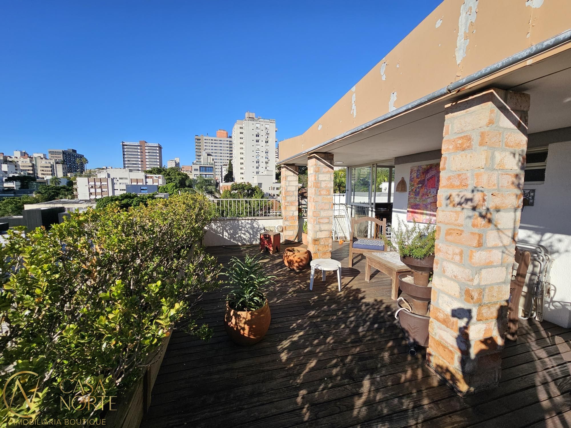Cobertura à venda com 2 quartos, 171m², 2 vagas, Rua Mostardeiro no bairro Moinhos de Vento em Porto Alegre