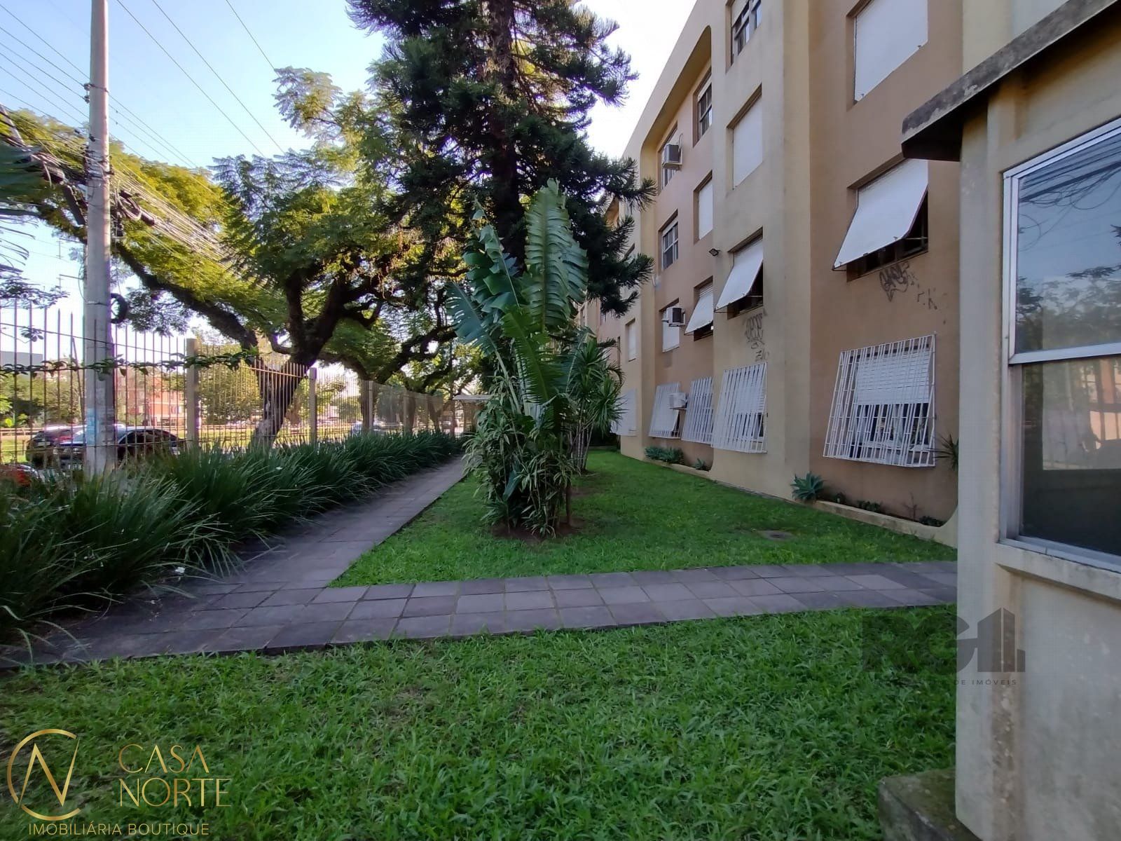 Apartamento à venda com 3 quartos, 77m², 1 suíte, Avenida Ipiranga no bairro Petrópolis em Porto Alegre