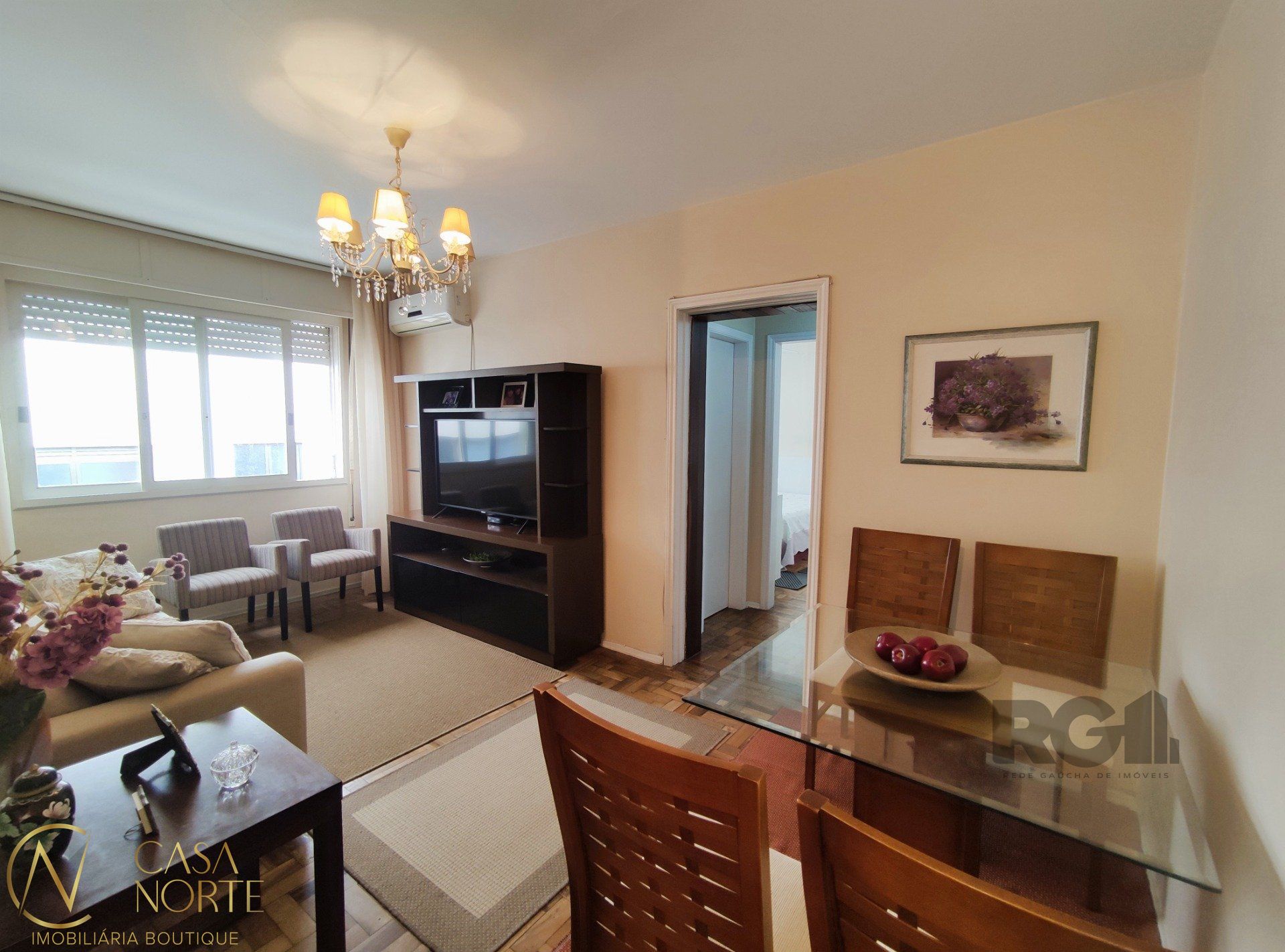 Apartamento à venda com 3 quartos, 71m², 1 vaga, Rua Anita Garibaldi no bairro Mont Serrat em Porto Alegre