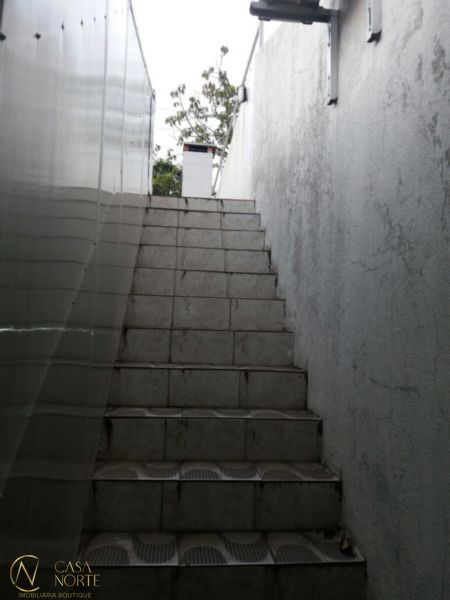 Casa à venda com 2 quartos, 435m², 3 vagas, Travessa Americo Silveira no bairro Cristo Redentor em Porto Alegre