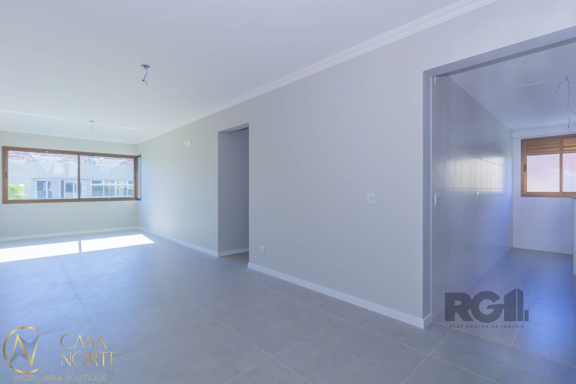 Apartamento à venda com 2 quartos, 81m², 1 suíte, 2 vagas, Rua Americo Vespucio no bairro Higienópolis em Porto Alegre