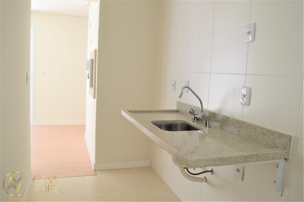 Apartamento à venda com 2 quartos, 96m², 1 suíte, 2 vagas, Rua Doutor Barros Cassal no bairro Floresta em Porto Alegre