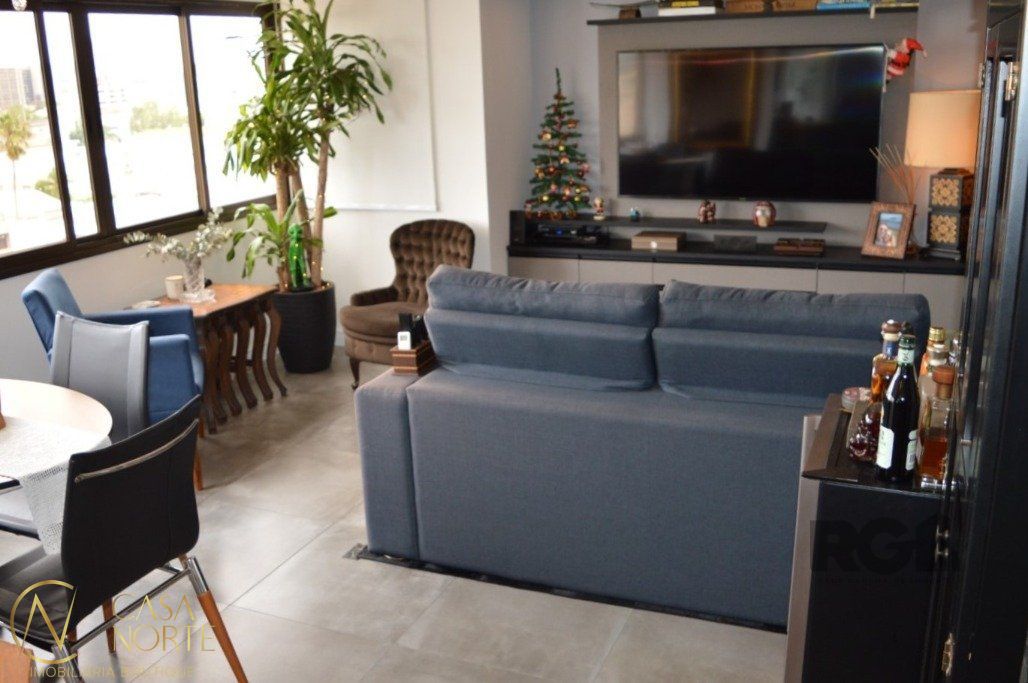 Apartamento à venda com 2 quartos, 75m², 1 suíte, 2 vagas, Rua General Caldwell no bairro Menino Deus em Porto Alegre