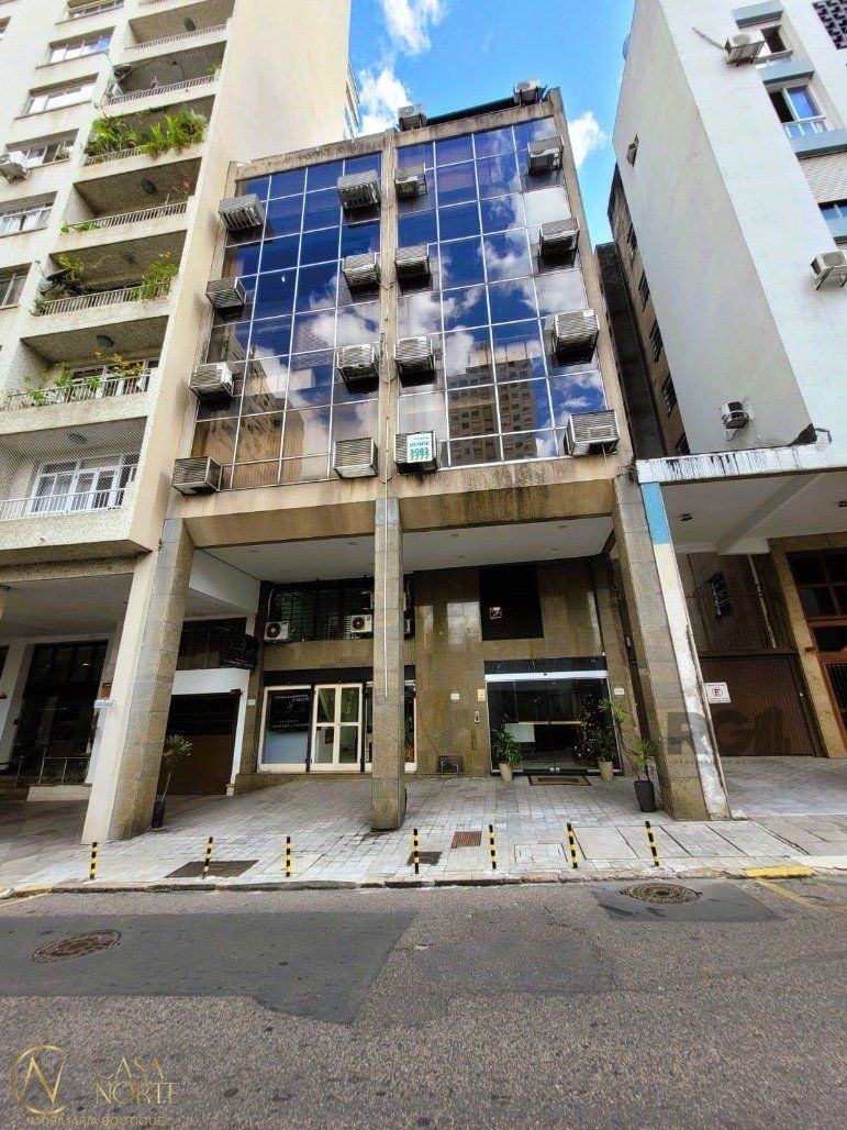 Sala Comercial à venda , 59m², Rua Jerônimo Coelho no bairro Centro Histórico em Porto Alegre