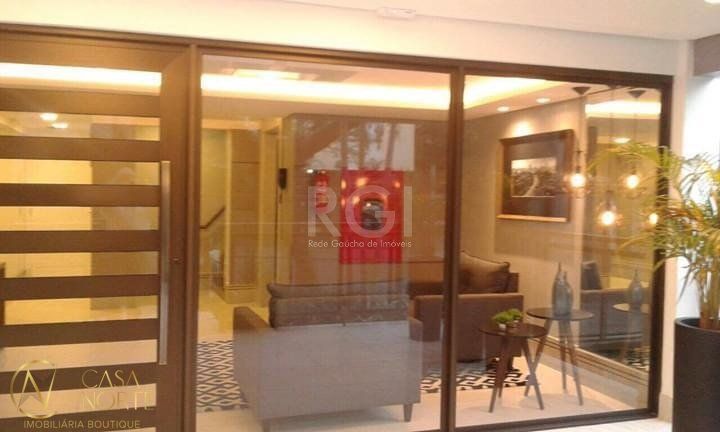 Apartamento à venda com 2 quartos, 67m², 2 suítes, 1 vaga, Rua Miguel Tostes no bairro Rio Branco em Porto Alegre