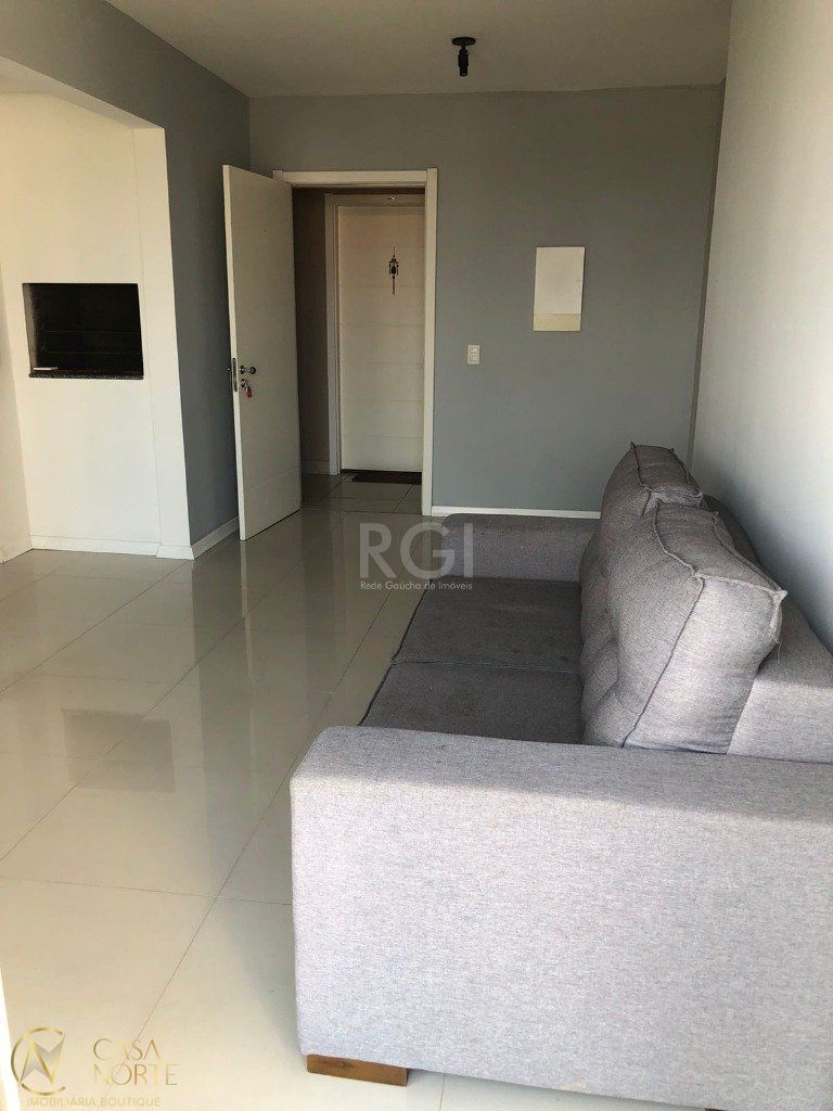 Apartamento à venda com 2 quartos, 56m², 1 suíte, 1 vaga, Rua Doutor Carlos Renato Rua Fonseca no bairro Jardim Sabará em Porto Alegre