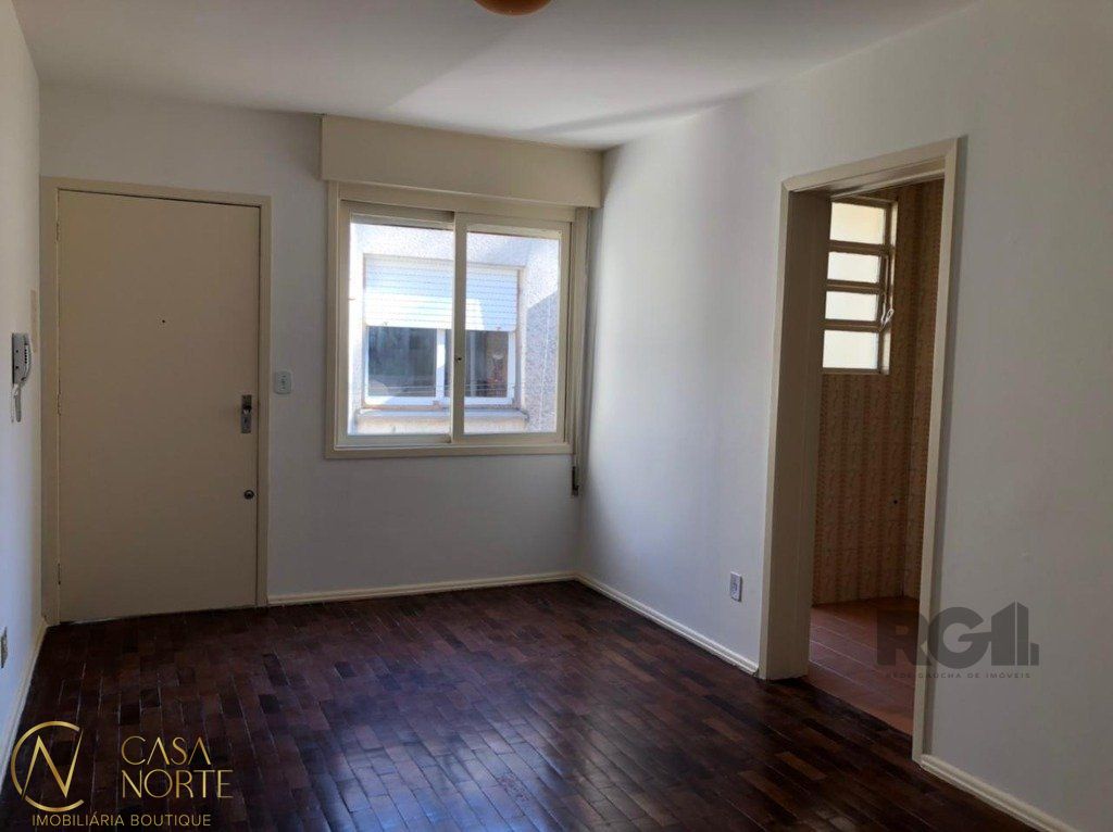 Apartamento à venda com 1 quarto, 42m², Avenida Coronel Lucas de Oliveira no bairro Petrópolis em Porto Alegre