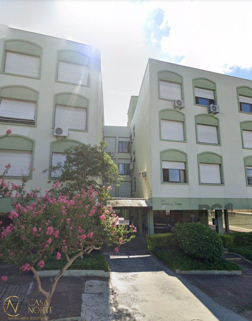 Apartamento à venda com 2 quartos, 64m², Rua Santa Isabel no bairro Bom Jesus em Porto Alegre