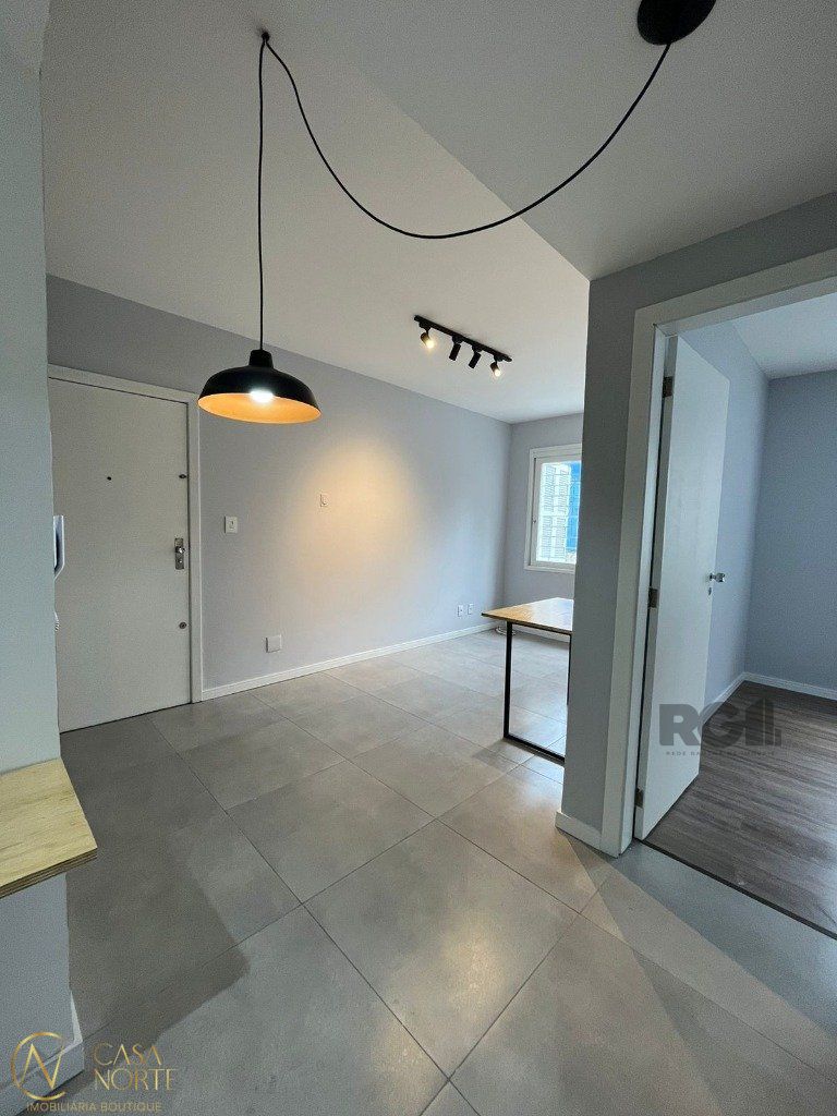 Apartamento à venda com 1 quarto, 40m², 1 vaga, Rua Artur Rocha no bairro Auxiliadora em Porto Alegre