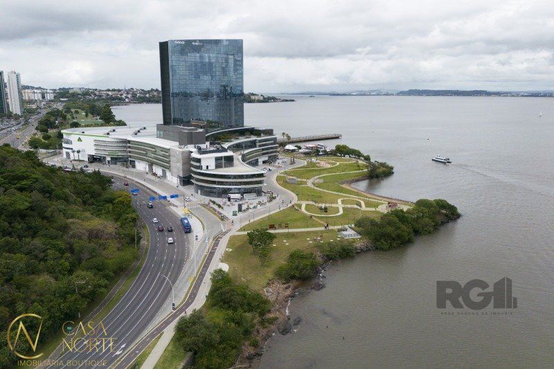 Sala Comercial à venda , 32m², 1 vaga, Avenida Padre Cacique no bairro Praia de Belas em Porto Alegre