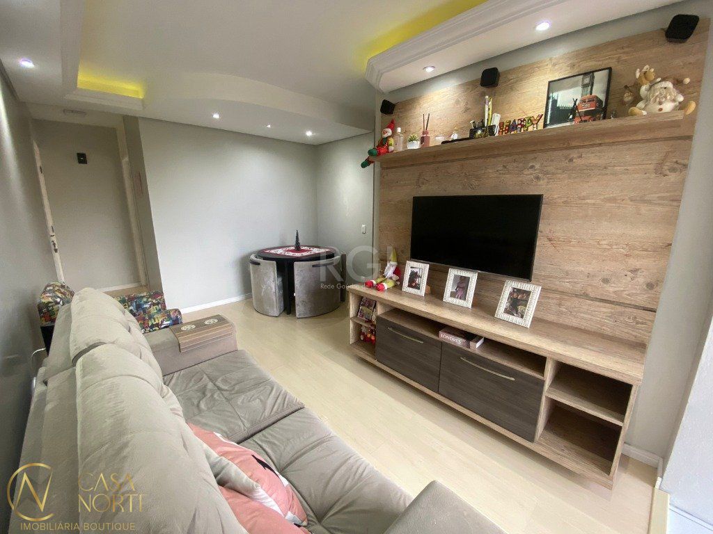 Apartamento à venda com 3 quartos, 64m², 1 vaga, Avenida Sertorio no bairro Sarandi em Porto Alegre