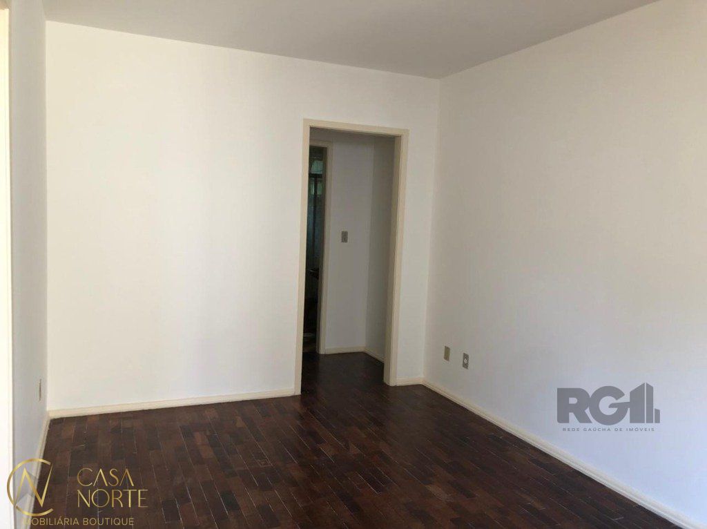 Apartamento à venda com 1 quarto, 42m², Avenida Coronel Lucas de Oliveira no bairro Petrópolis em Porto Alegre