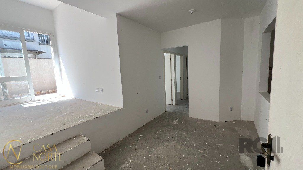 Apartamento à venda com 3 quartos, 89m², 1 suíte, 1 vaga, Avenida Coronel Marcos no bairro Pedra Redonda em Porto Alegre