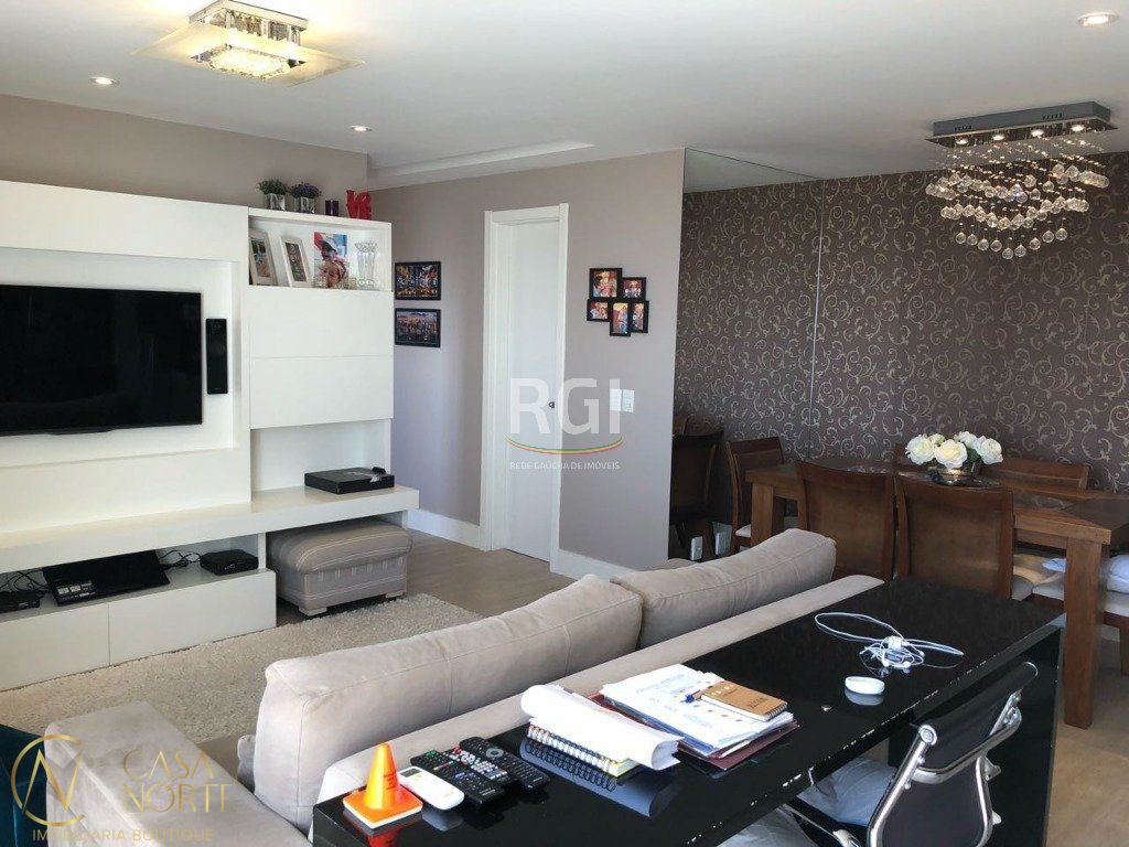 Apartamento à venda com 3 quartos, 73m², 1 suíte, 1 vaga, Rua Doutor Carlos Renato Rua Fonseca no bairro Jardim Sabará em Porto Alegre