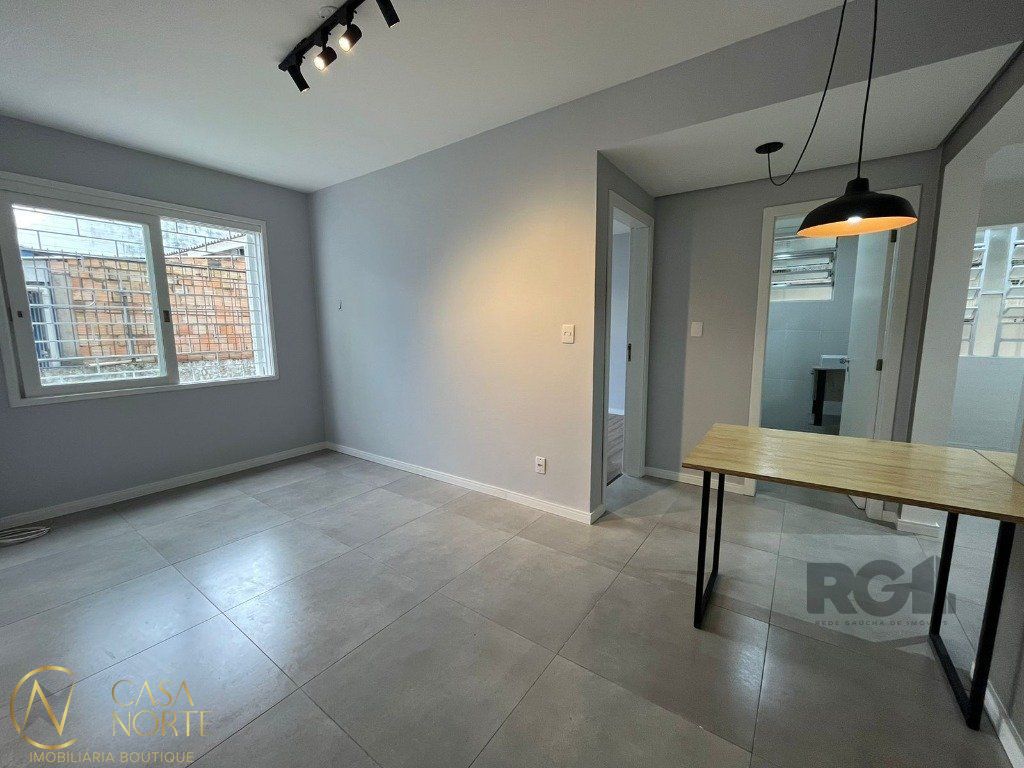 Apartamento à venda com 1 quarto, 40m², 1 vaga, Rua Artur Rocha no bairro Auxiliadora em Porto Alegre