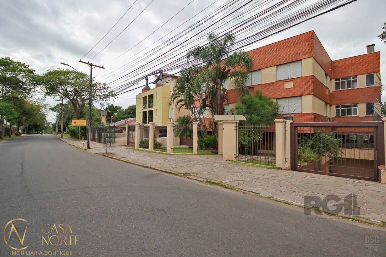 Apartamento à venda com 3 quartos, 142m², 1 suíte, 2 vagas, Rua Corrêa Lima no bairro Santa Tereza em Porto Alegre