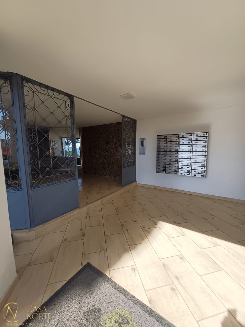 Apartamento à venda com 1 quarto, 45m², Avenida Fábio Araújo Santos no bairro Nonoai em Porto Alegre
