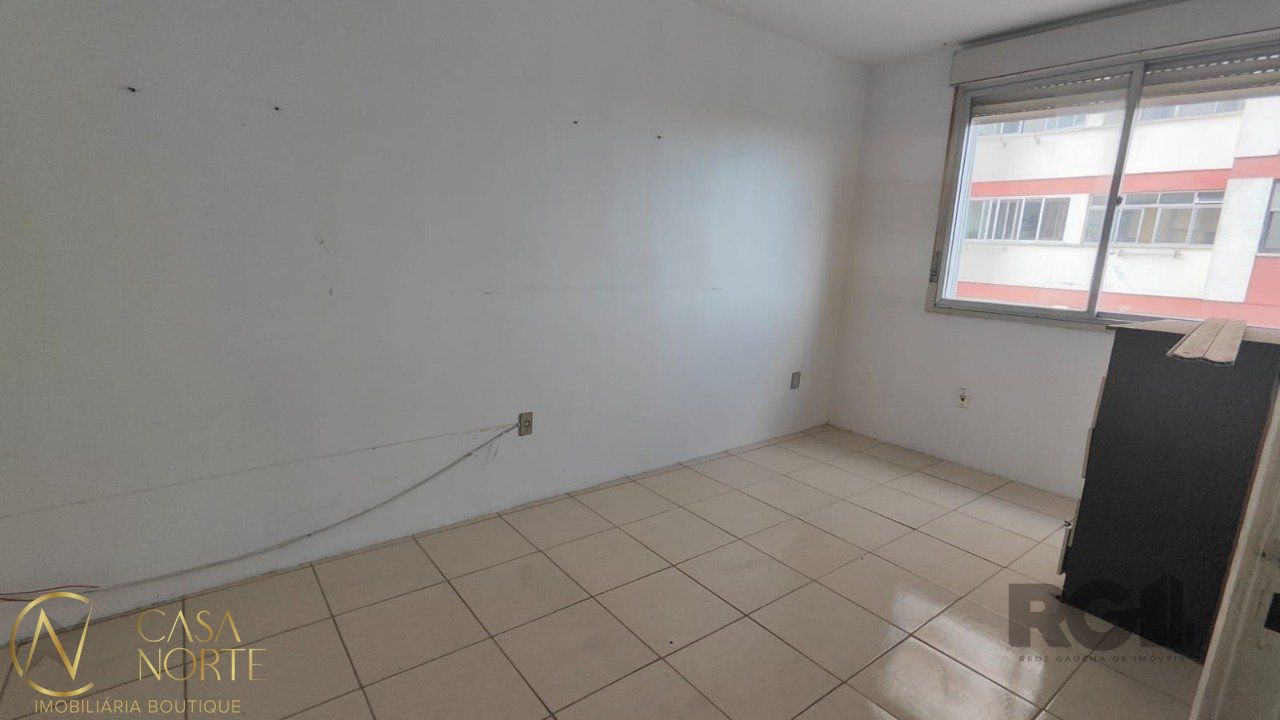 Apartamento à venda com 2 quartos, 61m², 1 vaga, Avenida Icaraí no bairro Cristal em Porto Alegre