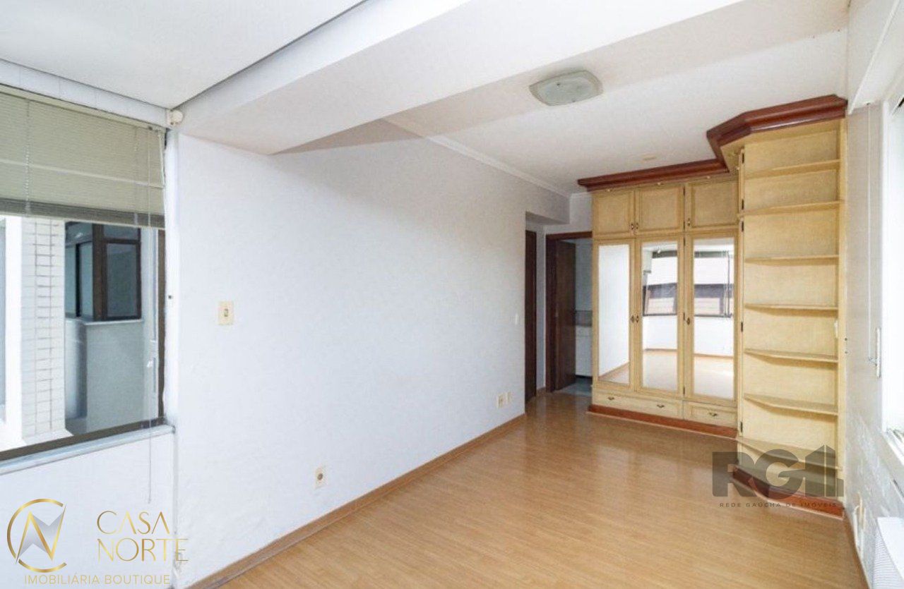 Cobertura à venda com 2 quartos, 180m², 1 suíte, 2 vagas, Rua Marquês do Pombal no bairro Moinhos de Vento em Porto Alegre
