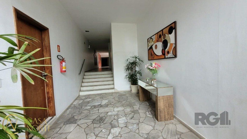 Apartamento à venda com 3 quartos, 129m², 1 suíte, 1 vaga, Rua Bogotá no bairro Jardim Lindóia em Porto Alegre