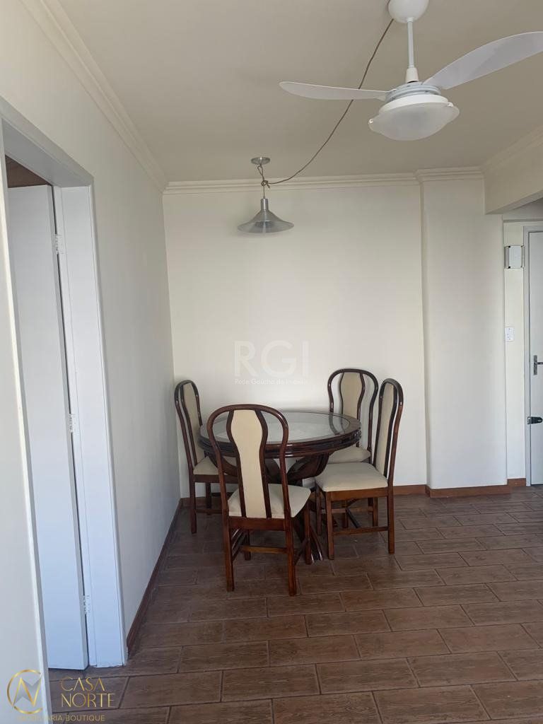 Apartamento à venda com 1 quarto, 39m², 1 suíte, Avenida Panamericana no bairro Jardim Lindóia em Porto Alegre
