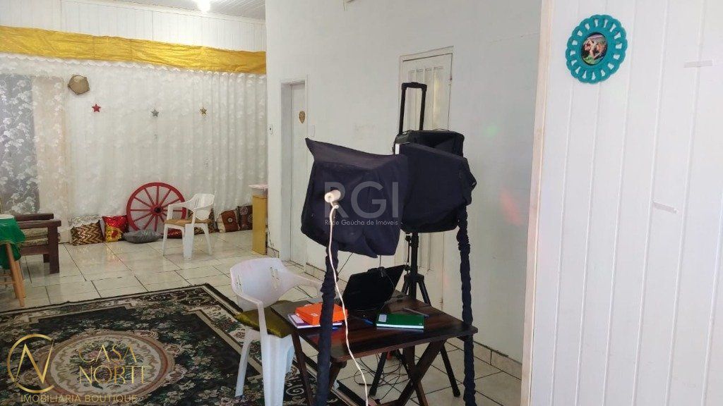 Terreno à venda  com 396m², Rua Piaui no bairro Santa Maria Goretti em Porto Alegre