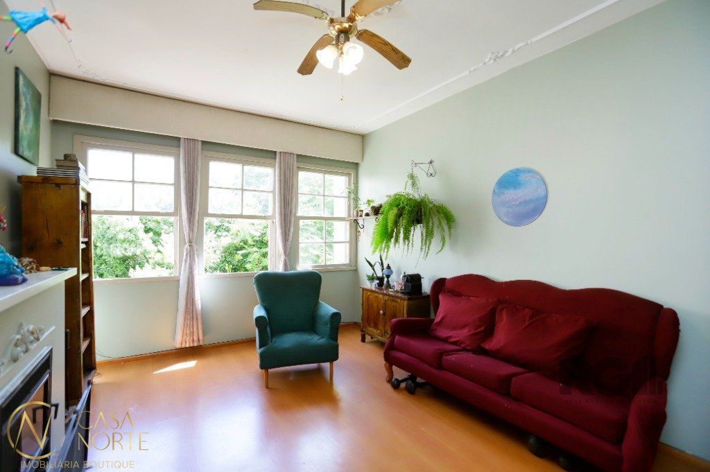 Apartamento à venda com 3 quartos, 110m², Rua Ignacio Montanha no bairro Santana em Porto Alegre