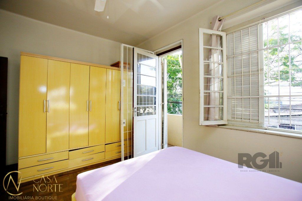 Apartamento à venda com 3 quartos, 94m², Avenida Pernambuco no bairro Navegantes em Porto Alegre