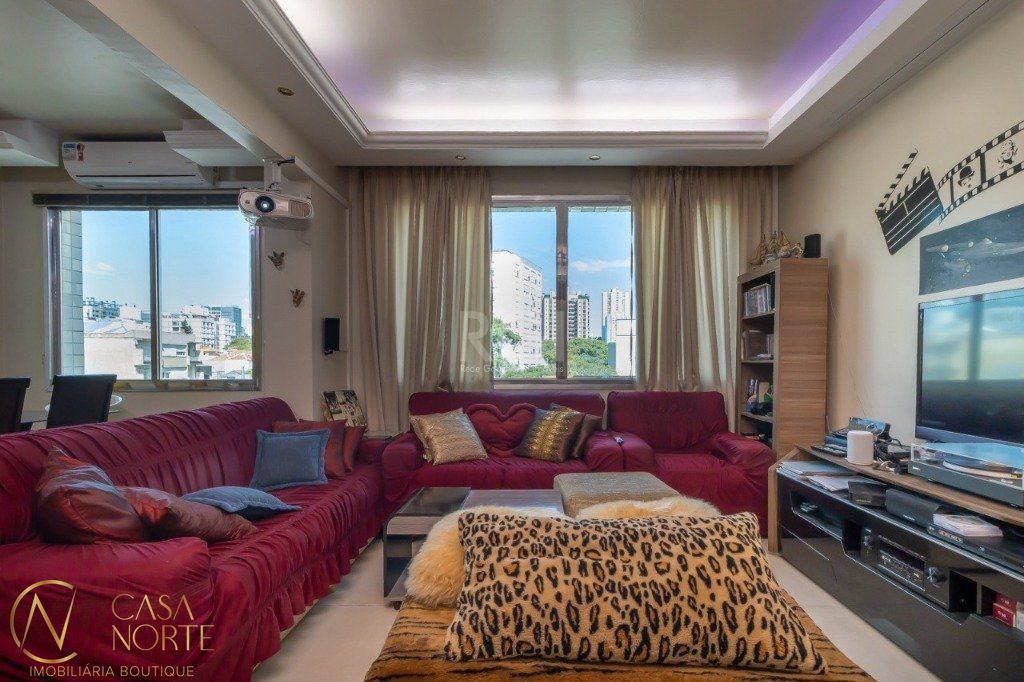 Apartamento à venda com 2 quartos, 113m², Avenida Cristovao Colombo no bairro Floresta em Porto Alegre