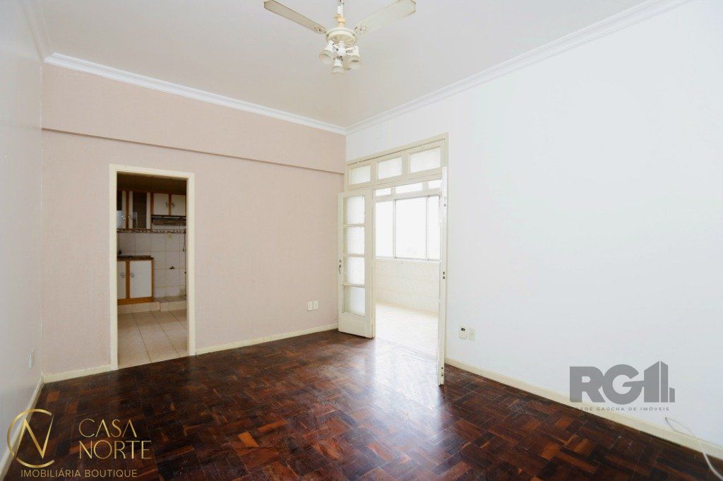 Apartamento à venda com 2 quartos, 86m², Avenida Farrapos no bairro São Geraldo em Porto Alegre