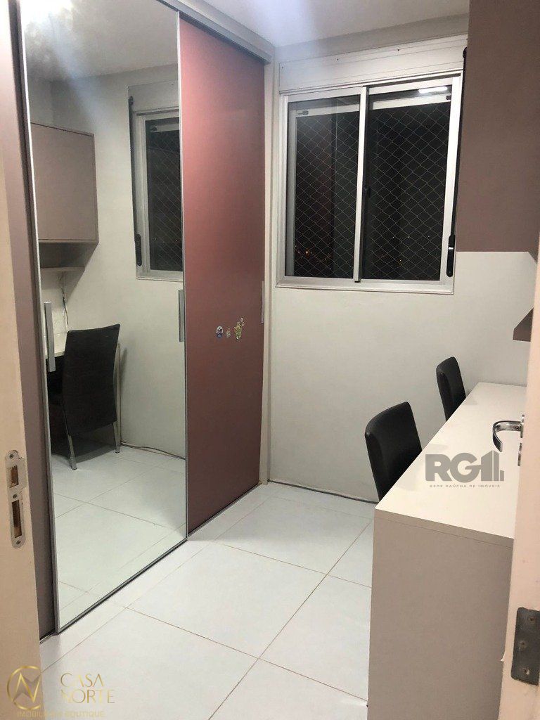 Cobertura à venda com 3 quartos, 93m², 1 suíte, 1 vaga, Rua Engenheiro Sadi Castro no bairro Sarandi em Porto Alegre