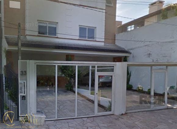 Casa de Condomínio à venda com 3 quartos, 296m², 1 suíte, 3 vagas, Rua Doutor David de Azevedo Gusmão no bairro Jardim Isabel em Porto Alegre