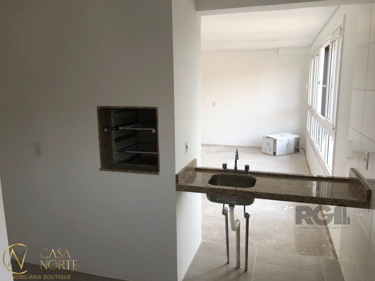 Cobertura à venda com 2 quartos, 187m², 1 suíte, 2 vagas, Rua General Rondon no bairro Tristeza em Porto Alegre