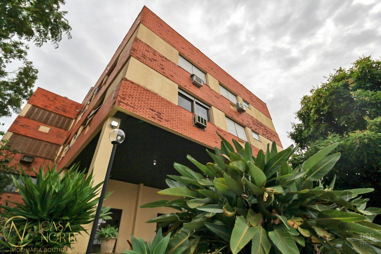 Apartamento à venda com 3 quartos, 142m², 1 suíte, 2 vagas, Rua Corrêa Lima no bairro Santa Tereza em Porto Alegre
