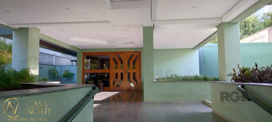 Cobertura à venda com 3 quartos, 190m², 1 suíte, 2 vagas, Rua Passo da Pátria no bairro Bela Vista em Porto Alegre