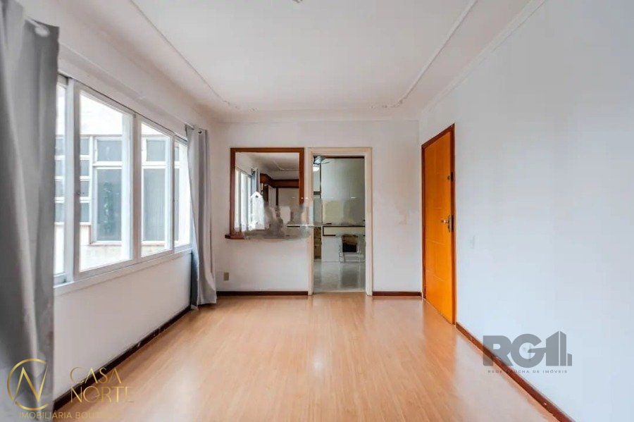 Apartamento à venda com 3 quartos, 94m², 1 suíte, 2 vagas, Avenida Plínio Brasil Milano no bairro Higienópolis em Porto Alegre