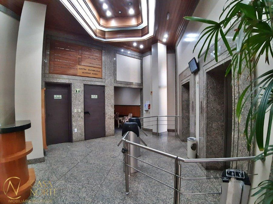 Sala Comercial à venda , 57m², Avenida Carlos Gomes no bairro Auxiliadora em Porto Alegre