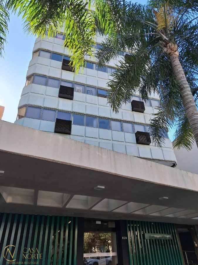 Sala Comercial à venda , 30m², Rua Vinte e Quatro de Outubro no bairro Moinhos de Vento em Porto Alegre