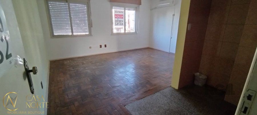 Kitnet à venda com 1 quarto, 31m², Rua Doutor Carlos Maria Bins no bairro Jardim Leopoldina em Porto Alegre