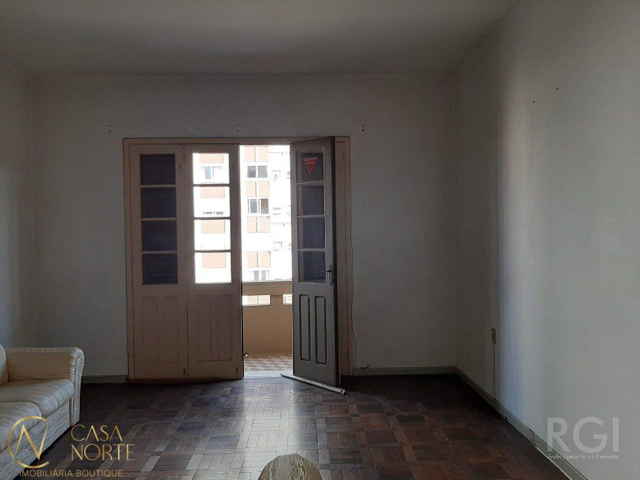 Apartamento à venda com 2 quartos, 105m², Avenida Protásio Alves no bairro Rio Branco em Porto Alegre