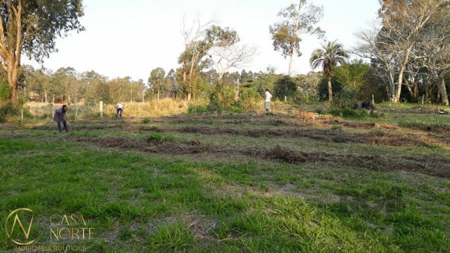 Sítio à venda com 3 quartos, 150m², 1 suíte, Estrada do Varejao no bairro Lami em Porto Alegre